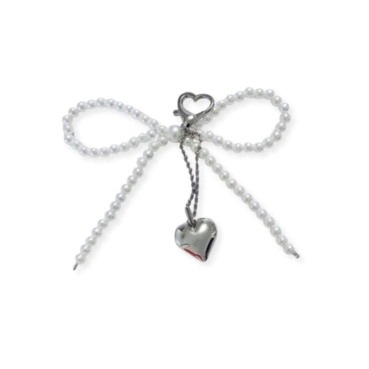 Pearl bow charm